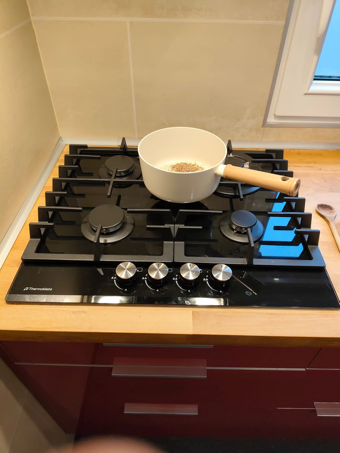 Customer photo review of Einbau-Gaskochfeld mit 4 Brennern – Schwarzes Glas