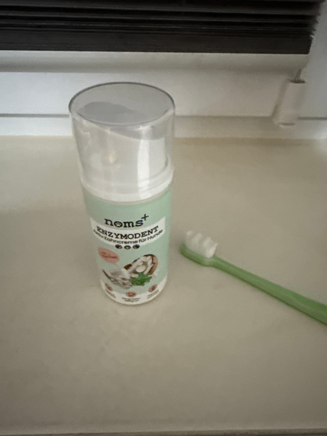 Customer photo review of Enzymodent: Enzymatische Zahnpasta für Hunde mit natürlicher Pflege- und Präventionsformel