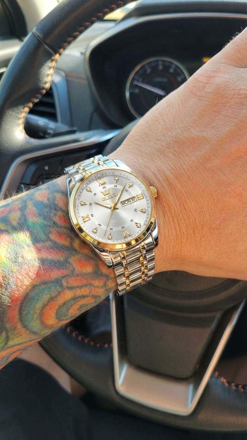 Customer photo review of OLEVS - Magnate