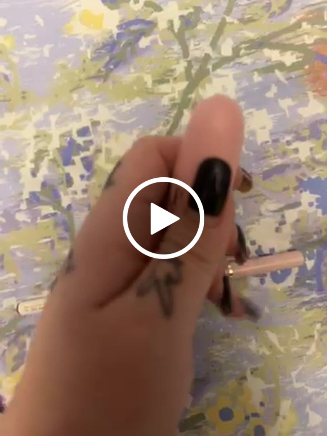 Reseña en vídeo del cliente del kit de lápiz labial y delineador de labios Kiss and Makeup de P. Louise