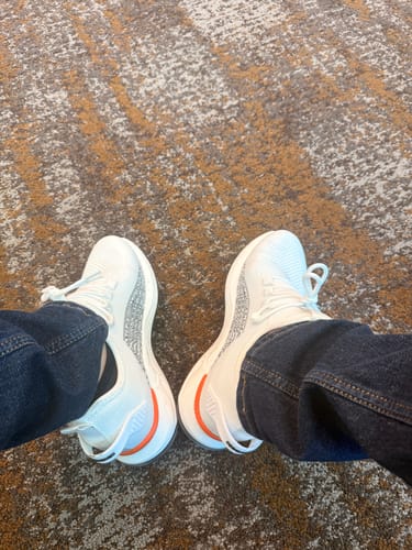 Customer photo review of Hugo | Boost your height (+2.4” +3.1” +3.9")