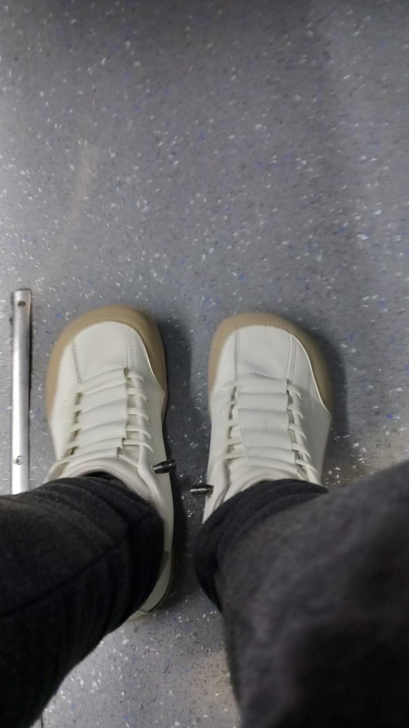 Customer photo review of Yew - Barefoot De Ocio