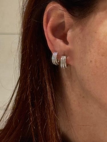Customer photo review of Orecchini Multifile Versione Piccola