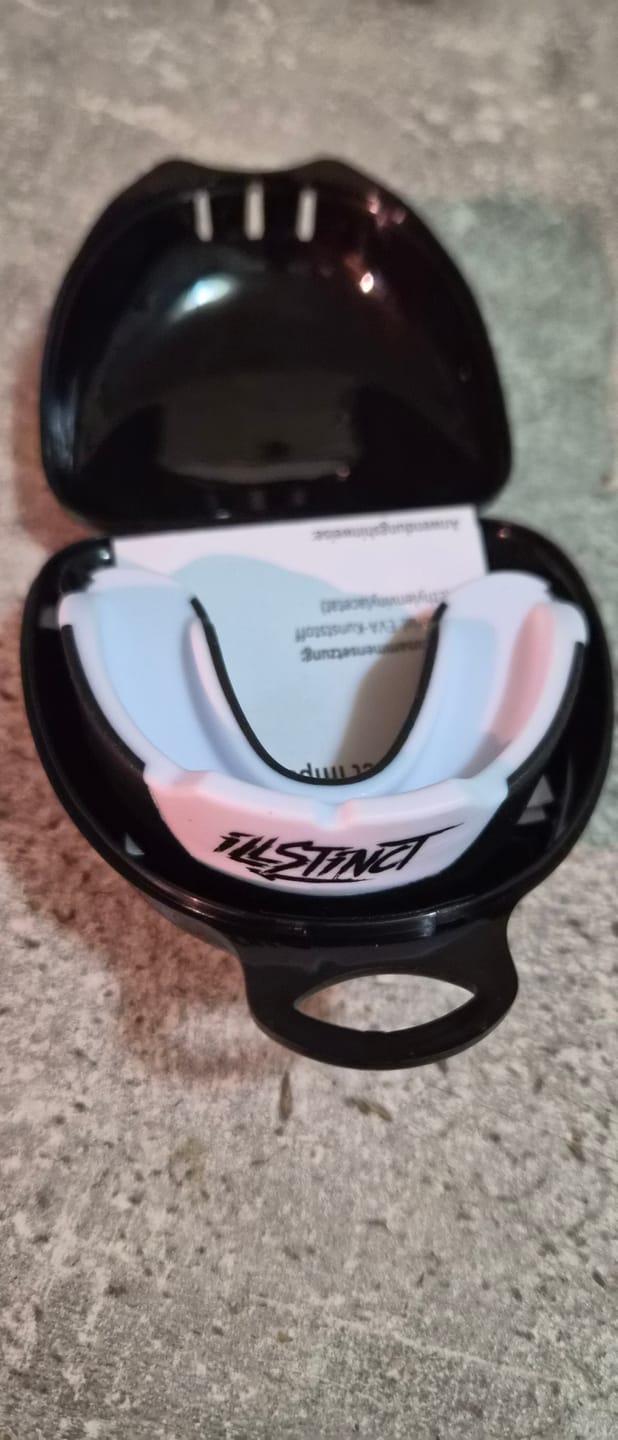 Customer photo review of ImpactShield Premium Mundschutz