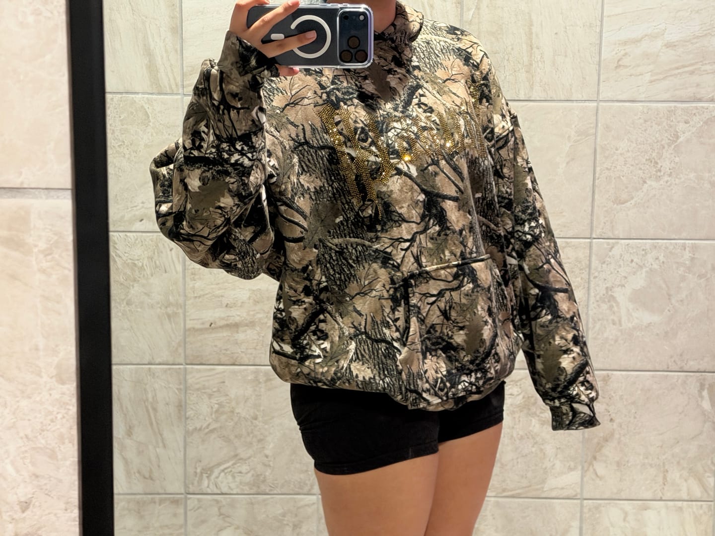 Customer photo review of W5168 - Camo Bling Hoodie