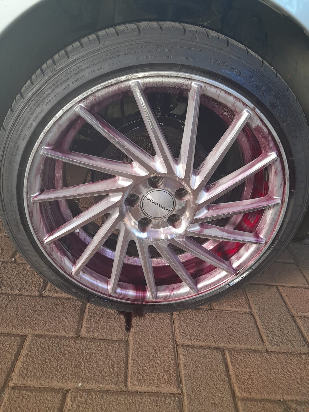 Customer photo review of Decon8 - Wheel Cleaner & Iron Fallout Remover