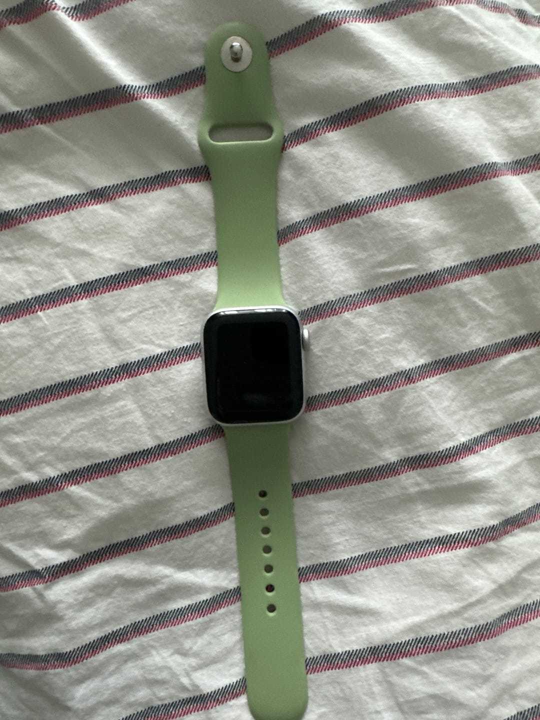 Customer photo review of Curea Ceas Apple Watch Silicon Green