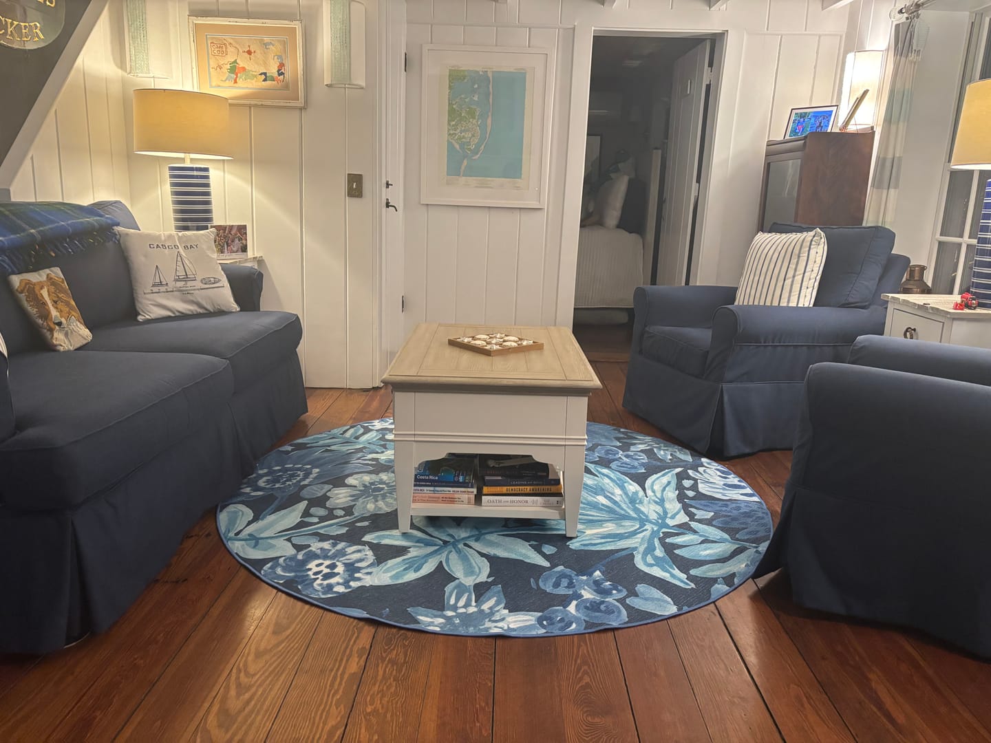 Customer photo review of Floral Bloom Blue Washable Rug