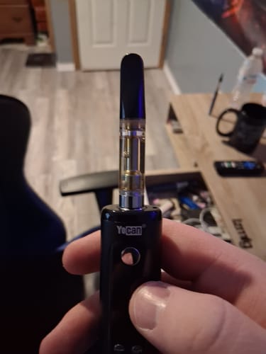 Customer photo review of 1 Gram THC-P Blend Vape Cartridge | Pink Gummy - Indica