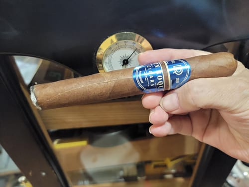 Customer photo review of Nica Toro Coloso