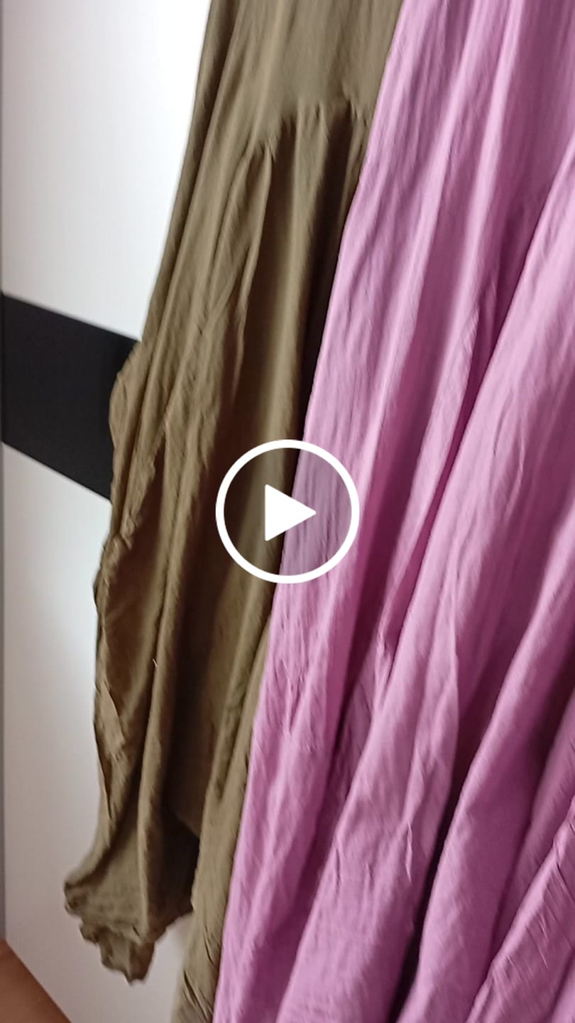 Customer video review of Maxi Dress Wayan Desert Rose