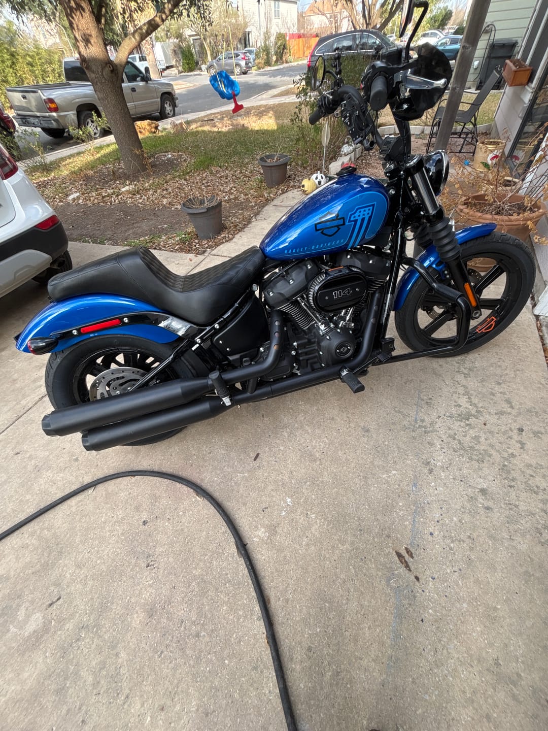 Customer photo review of Iron Born Diamond Stitch 2-Up Seat for 2018+ Harley Softail Street Bob FXBB