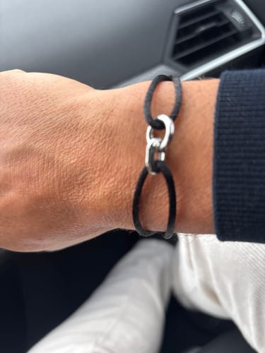 Customer photo review of MIDNIGHT UNITY BRACELET | Silver
