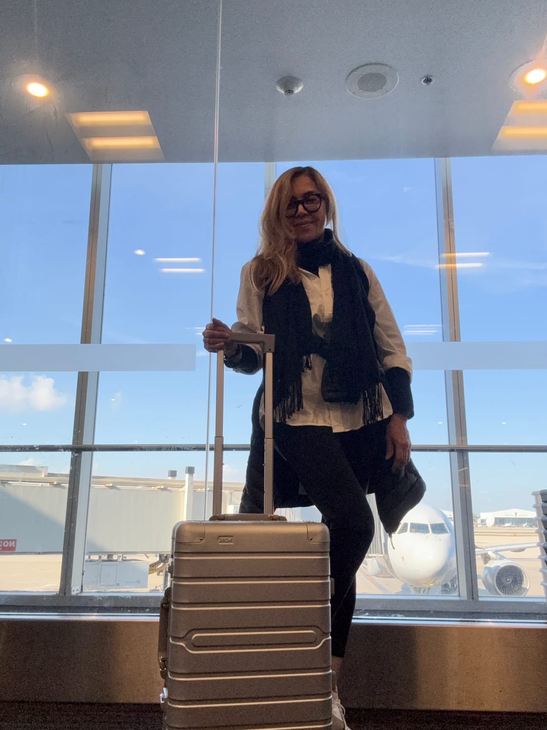 Customer photo review of Check-in: Aluminum 28"
