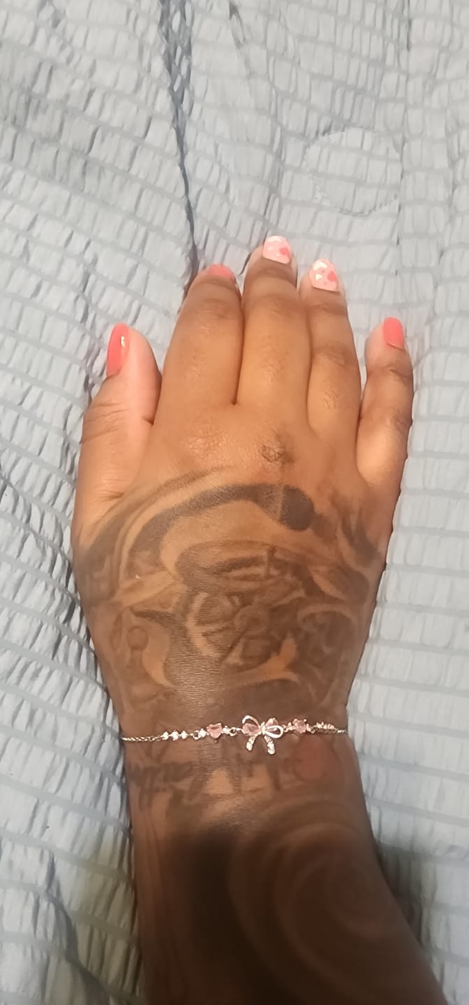 Customer photo review of Bow Bracelet