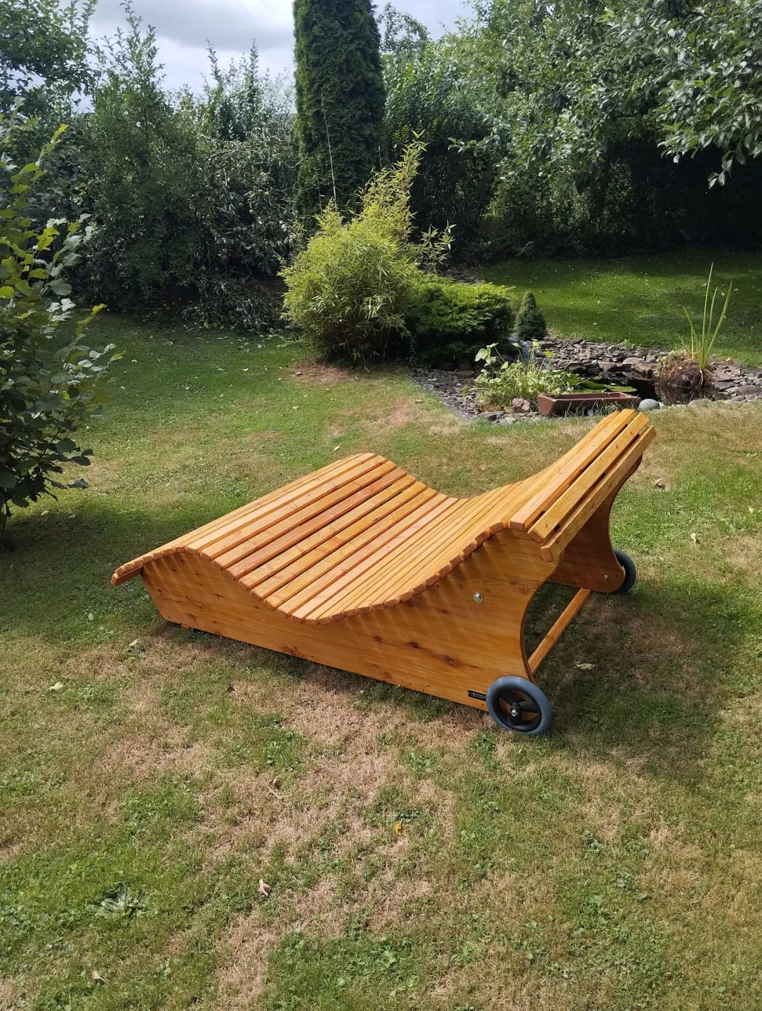 Customer photo review of Himmelsliege ,,Eibsee" Relaxliege aus Lärchenholz mit Rädern  ‍