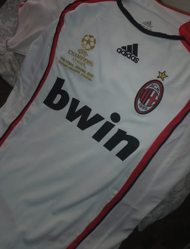 Customer photo review of Milan Kaka Visitante - 06/07