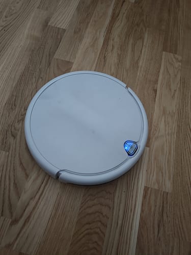 Customer photo review of HOME BUDDY –  3 in 1 Saugroboter mit Wischfunktion
