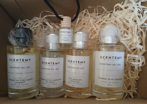 Customer photo review of Inspired By Outlands By Amouage - No.401 Gender Neutral