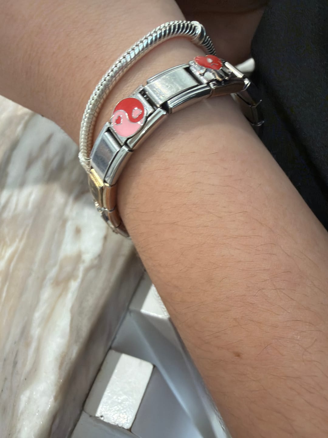 Customer photo review of Pulsera Italiana Combinada