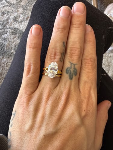 Customer photo review of 5.0Ct Oval Cut Split Shank Engagement Ring In Sterling Silver