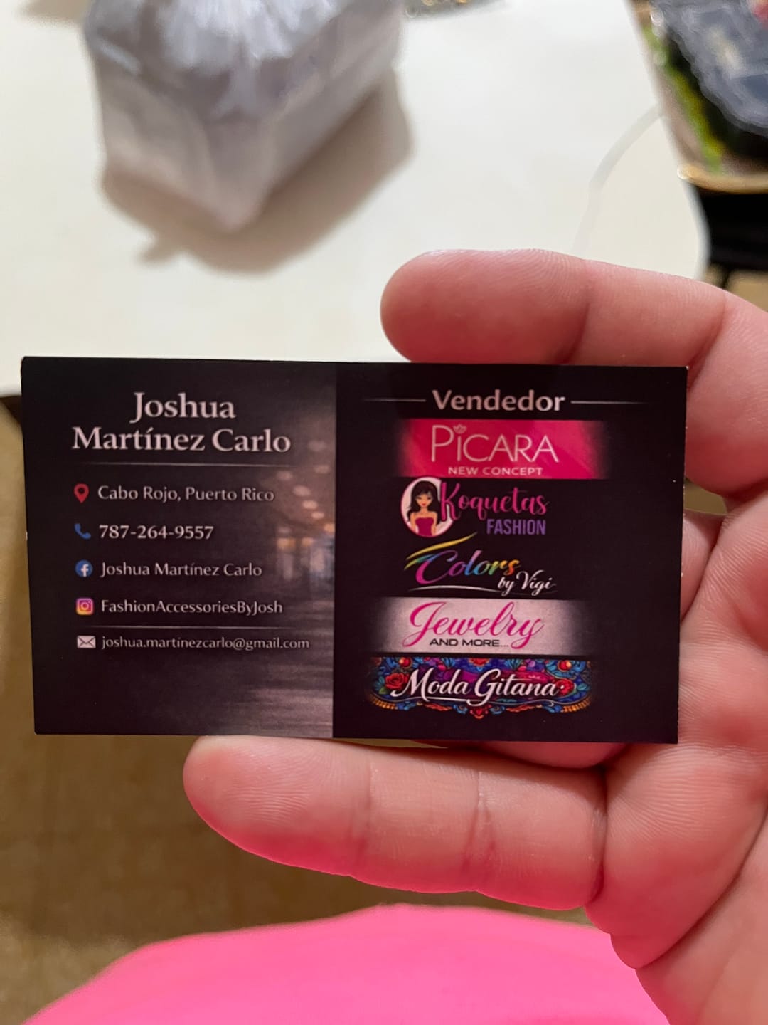 Customer photo review of Tarjetas de Presentación Full Color (Cartón / 1 Lado)