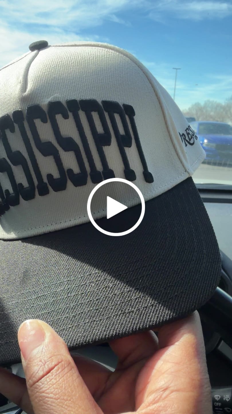 Customer video review of MISSISSIPPI SNAPBACK - OFF WHITE EDITION