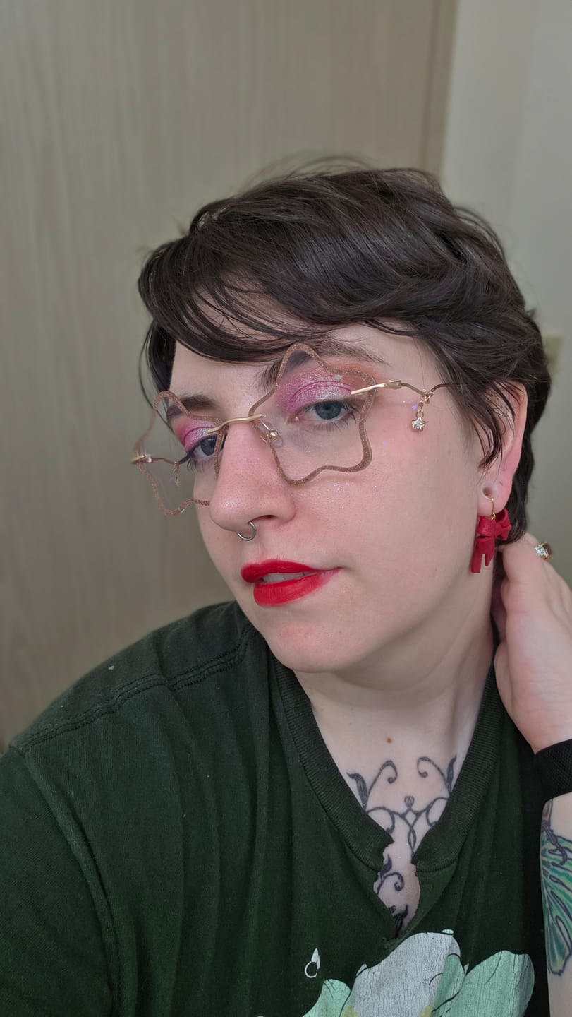 Customer photo review of Kila Eyeglasses