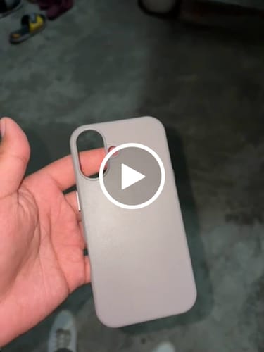 Customer video review of Signature Leather Magsafe Case - Iphone 16  (Graphite Grey)