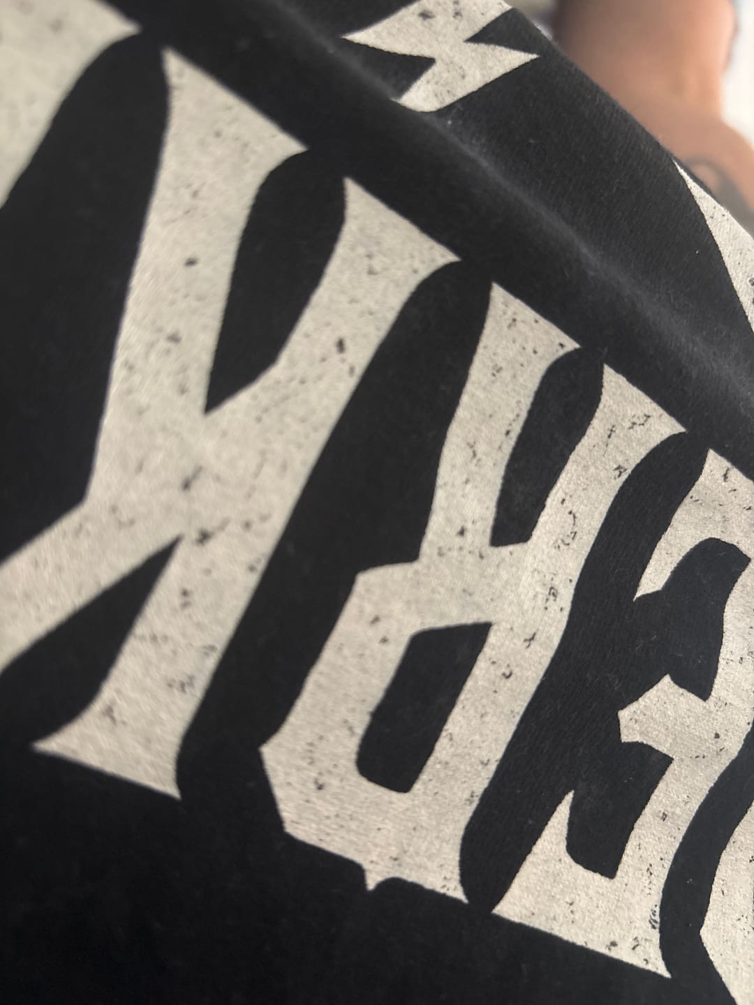 Customer photo review of PERKELE – T-shirt med blixtar