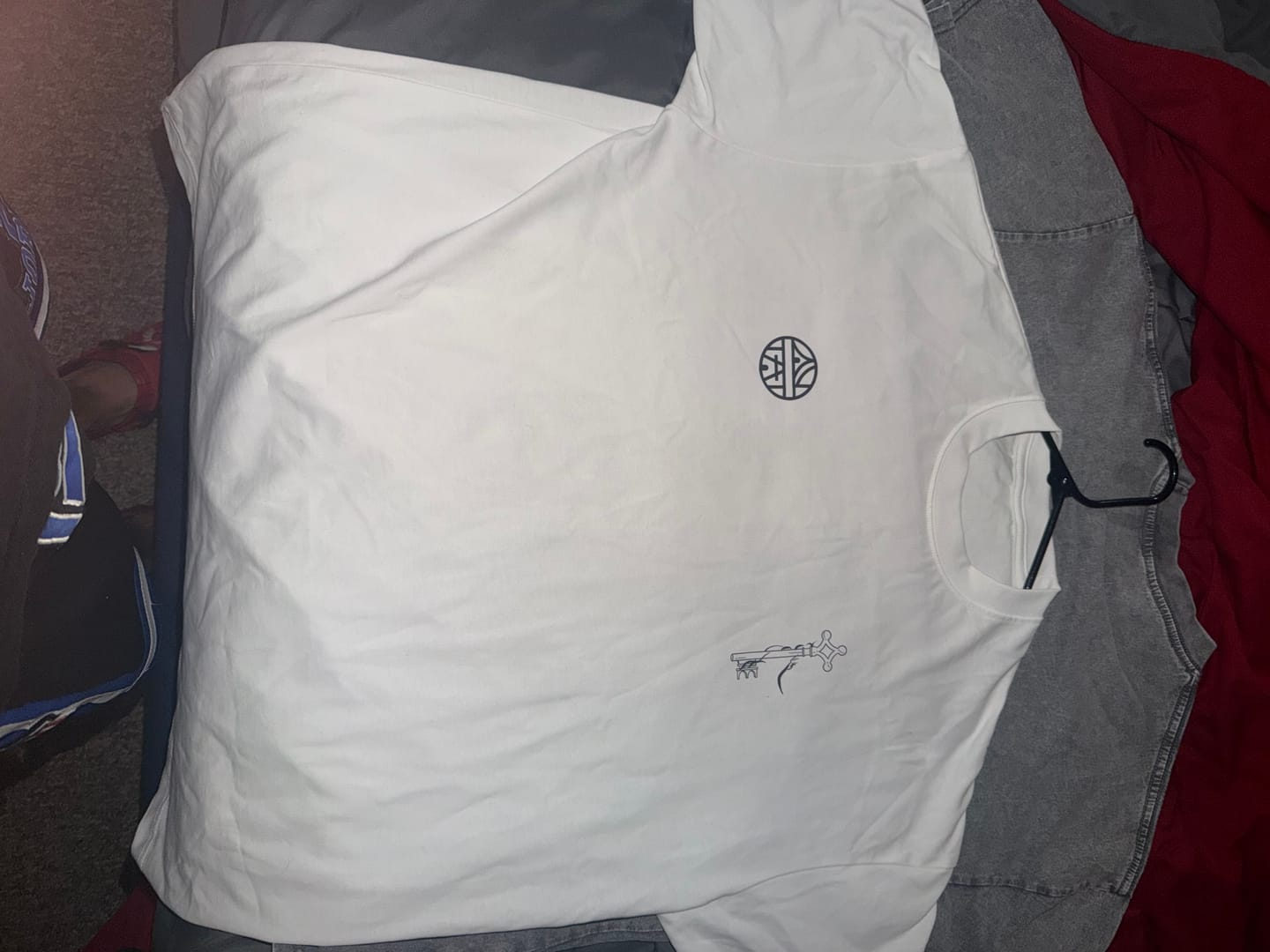 Customer photo review of Eren oversize tee