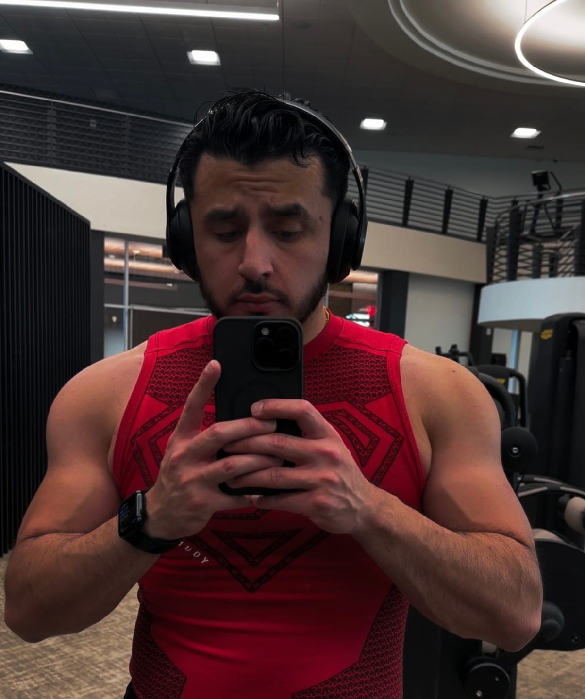 Customer photo review of 3047 - Superman Compression Tanks