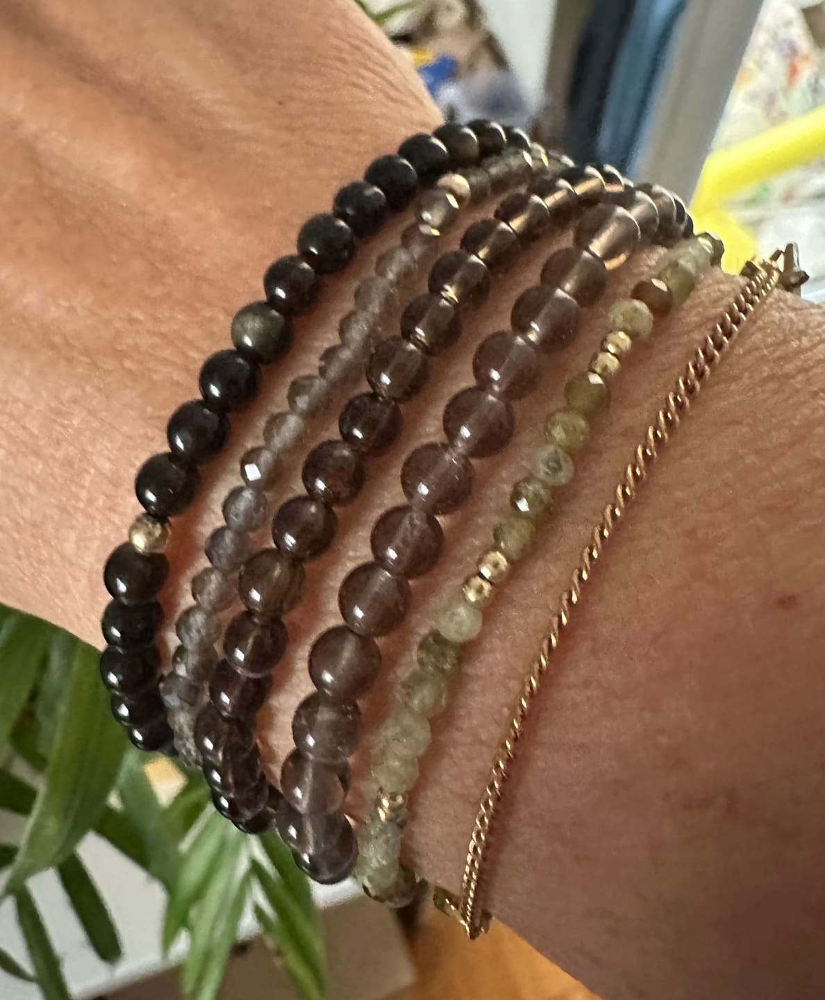 Customer photo review of Grounded Roots Rauchquarz Armband