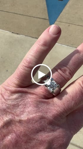 Customer video review of Ring design as per text Size 11.5, Platinum, Lab Grown Center Round Natural Real Diamond ( Not Lab Grown ) E VVS2 3.10 carats, Table 56%, IGI Certified, All Shiny Finish, Big Natural Real Diamond ( Not Lab Grown ) Solitaire Men's Ring