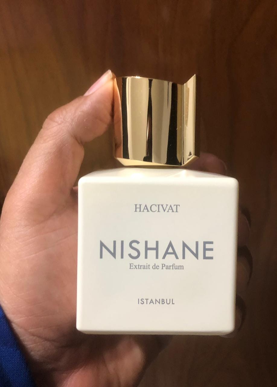 Customer photo review of Hacivat Nishane extrait de parfum 100 ml