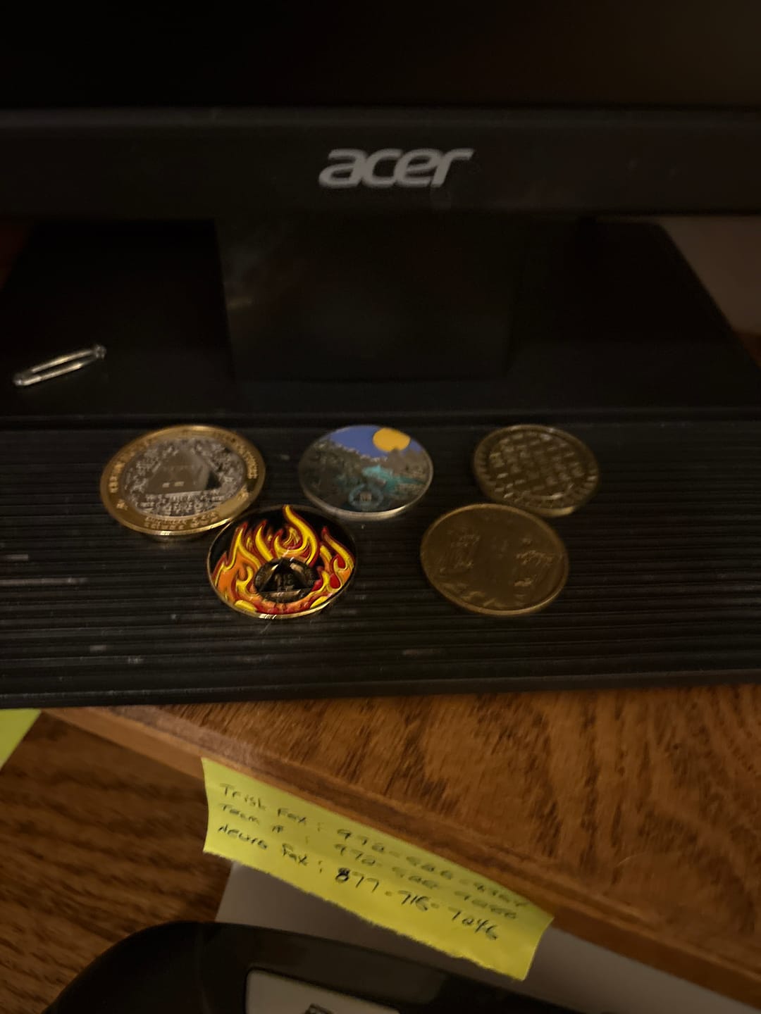 Customer photo review of 1 to 40 Year Sobriety Mint Twisted Flames Gold Plated AA Recovery Medallion/Chip/Coin - Black/Red/Orange/Yellow