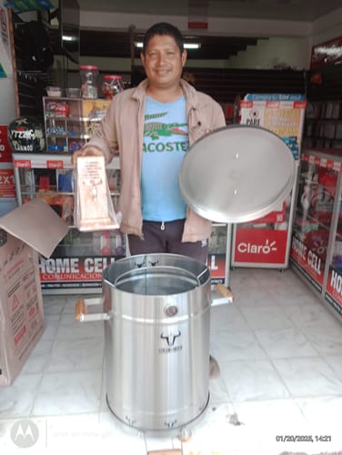 Customer photo review of Barril Asador/Ahumador 360° – Sabor Perfecto