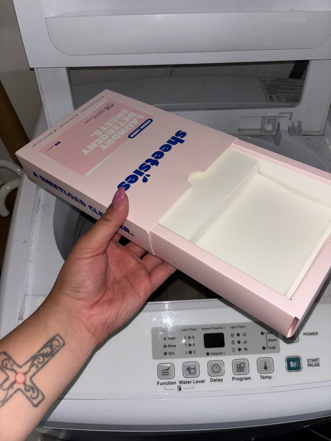 Customer photo review of Laundry Detergent x 80 Loads