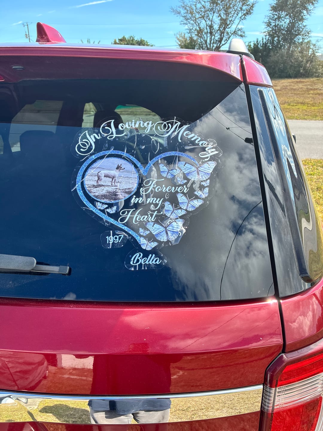 Customer photo review of In Loving Memory Sparkling Heart Memorial Butterflies Personalized Decal
