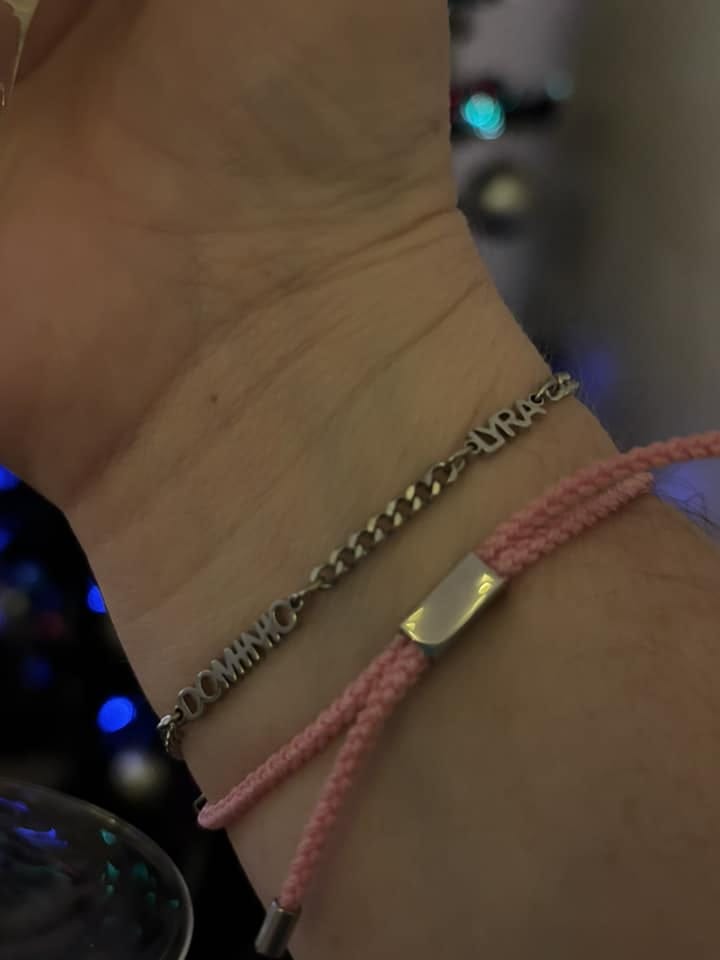 Customer photo review of Személyre szabott név karkötő