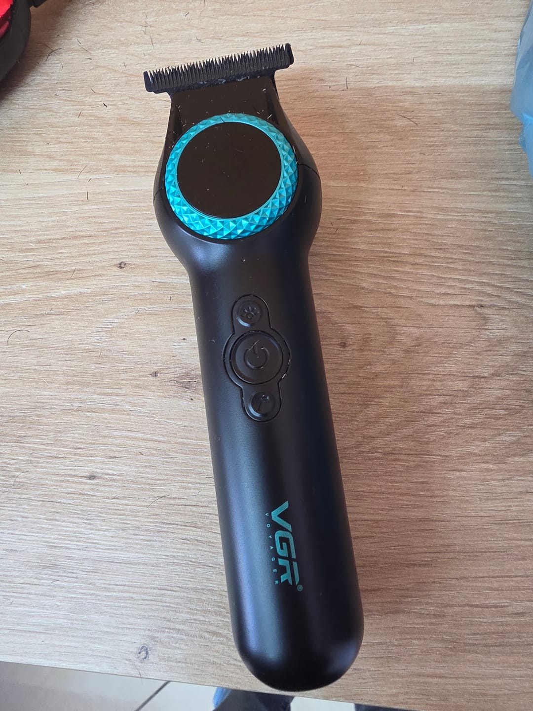Customer photo review of Rasoio Trimmer VGR V - 990