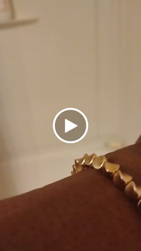 Customer video review of 100 Mini-Affirmations for Manifesting Anything