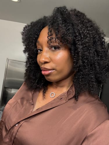 Customer photo review of CurlyMe 3 In 1 Half Wig Afro Kinky Curly Glueless Install Half Wig With Draw-string Beginner Friendly
