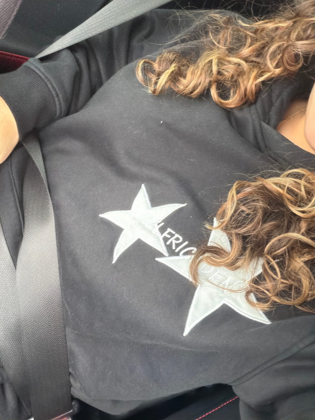 Customer photo review of Aelfric Eden Star Color Contrast Hoodie