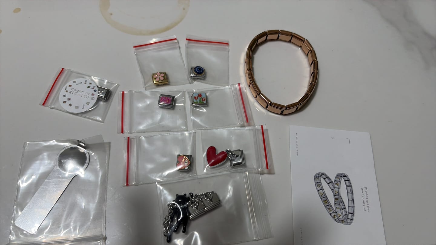 Customer photo review of Pulsera Italiana Clásica para Charms