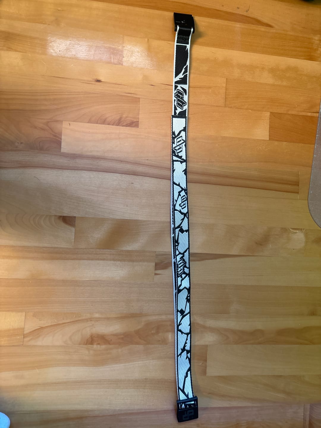 Customer photo review of Tectonic Magnetic belt - Cream