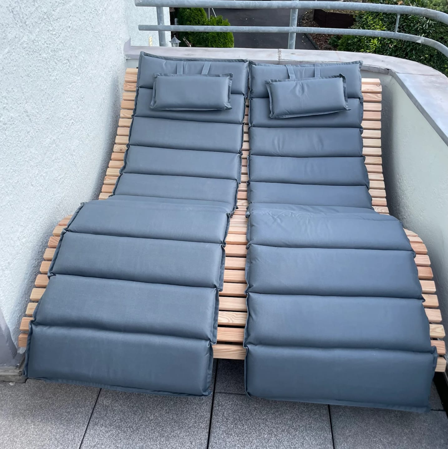 Customer photo review of Himmelsliege Schwungliege  ,,Schliersee" Relaxliege aus Lärchenholz
