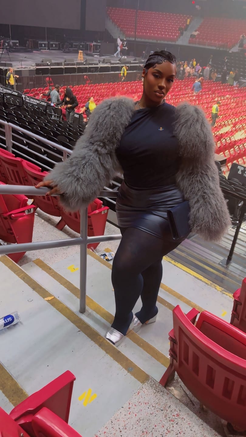 Customer photo review of Gyrls Get Money - Mongolian Crop Fur Coat