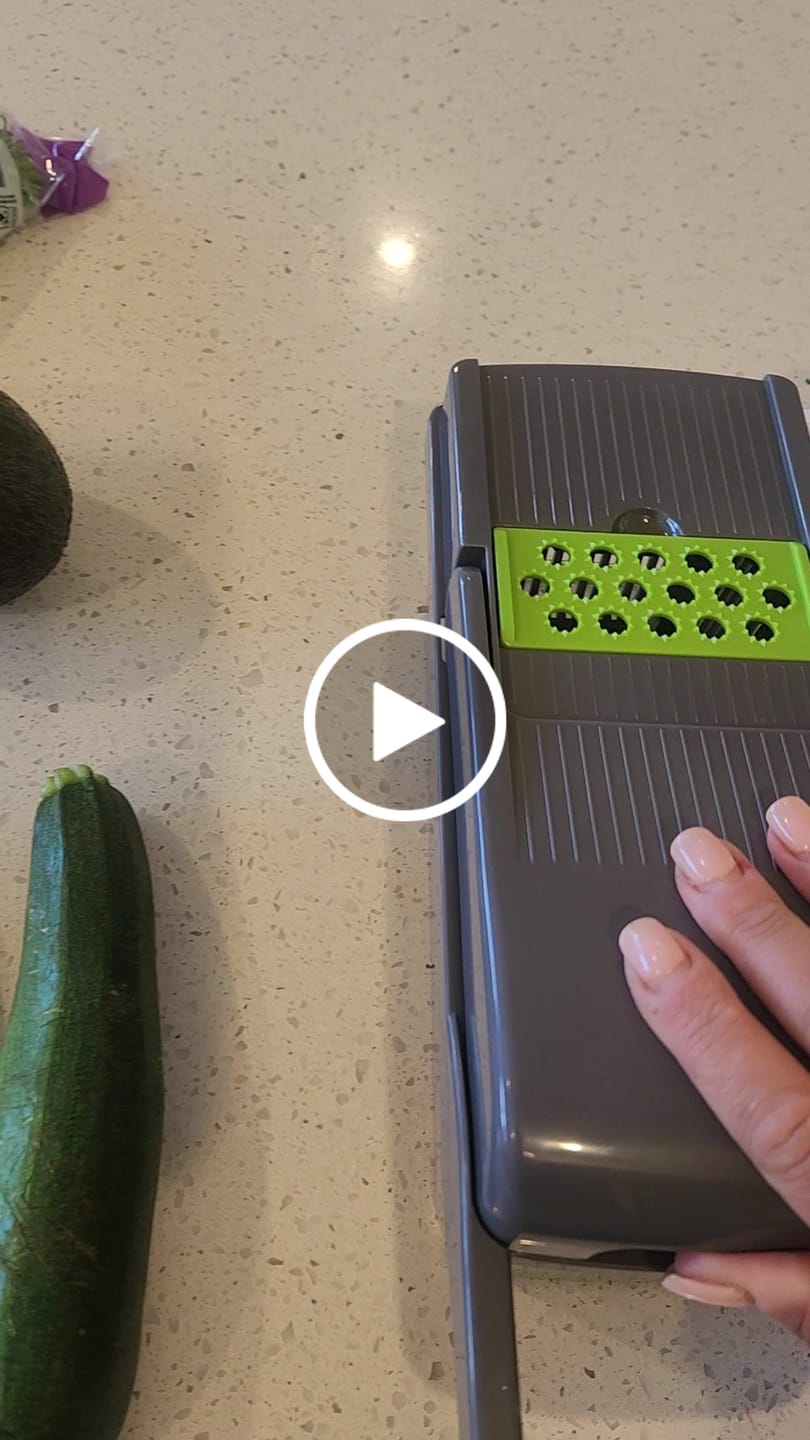 Customer video review of The VegeSlice Pro™