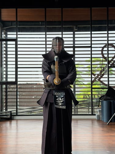 Customer photo review of *MADE IN JAPAN* - AKATSUKI - Premium KendoStar HI NO MARU Series Hand Sewn Bogu Value Set